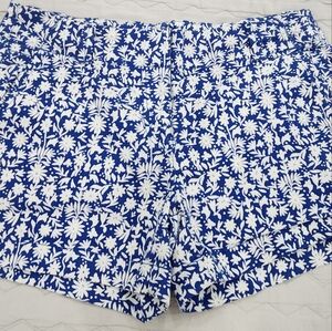 Vineyard vines size 2